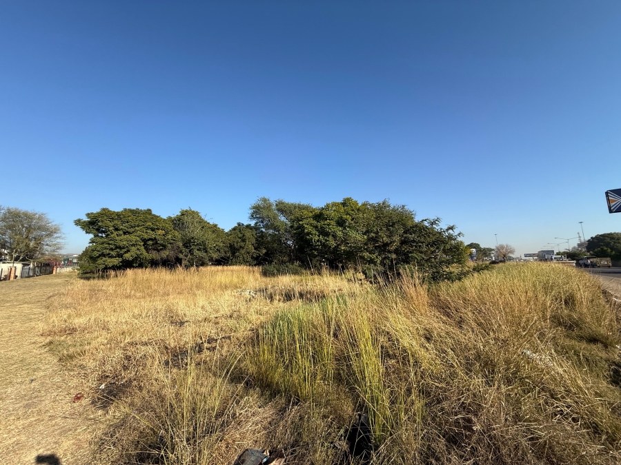 Commercial Property for Sale in Waterval East North West